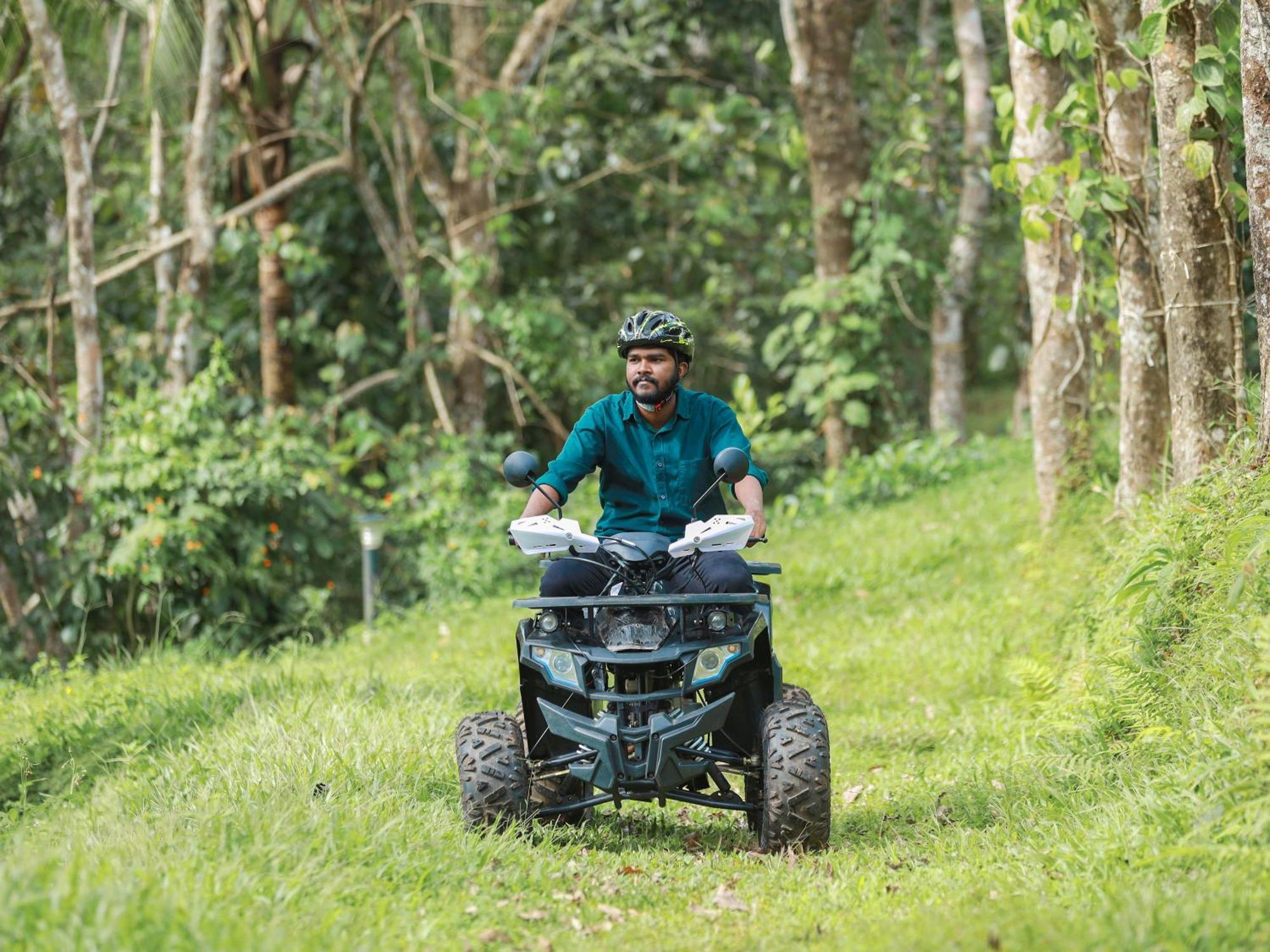 Serene Crest Resort Mananthavady Bagian luar foto